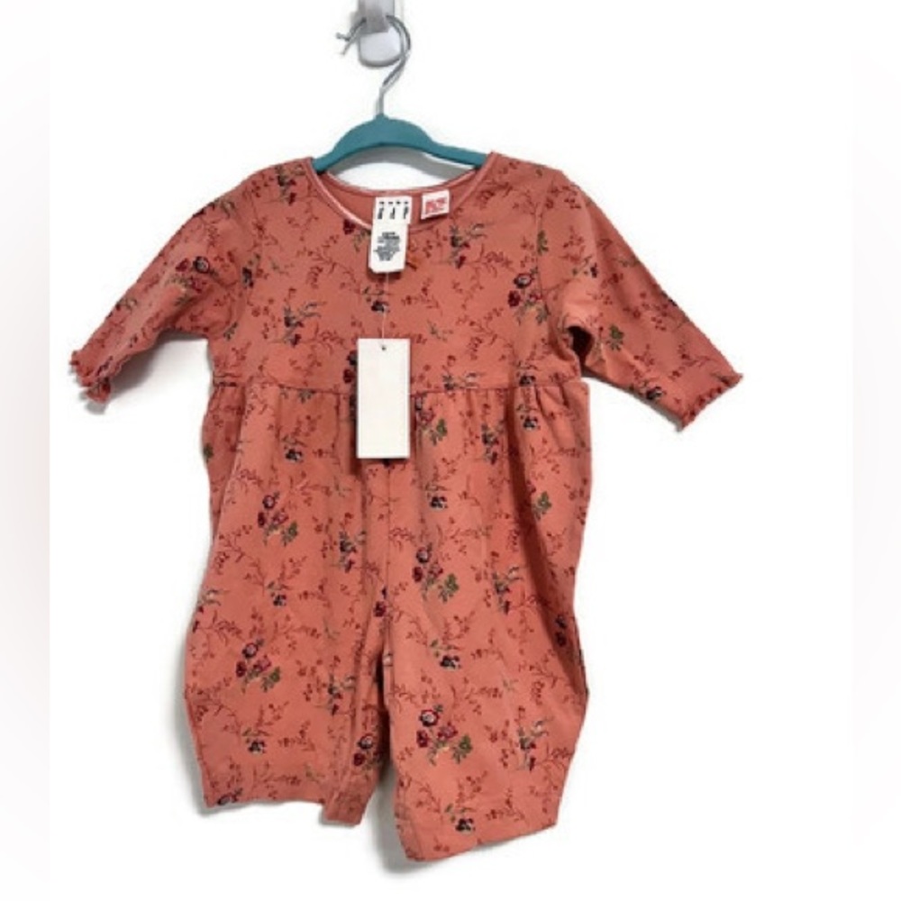 NWT Gap Kids floral bubble one piece, size 0-3 months